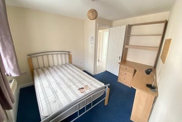 3 bed flat, Regent Street, St Judes, Plymouth, PL48BB - Image 8